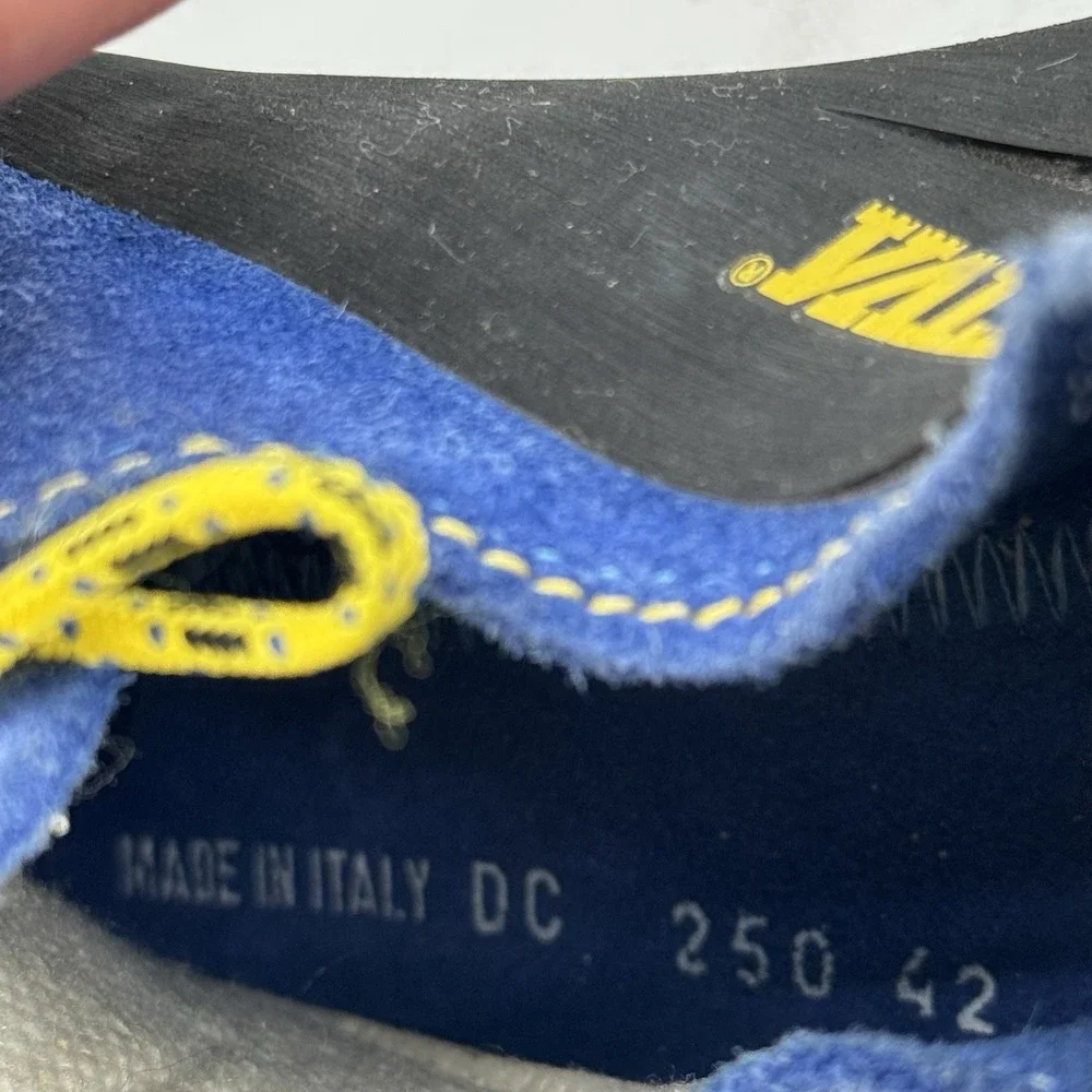 La Sportiva Italy Unisex Blue Suede Rock Climbing Bouldering Shoes 42 W10 M8.5-9